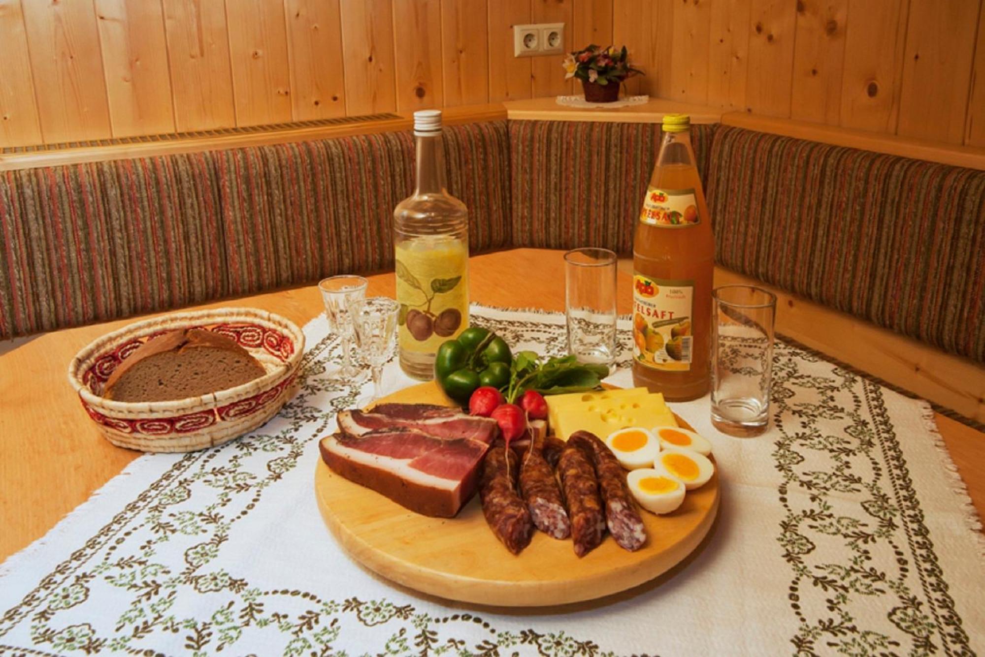 Gasserhuette Инеркремс Екстериор снимка